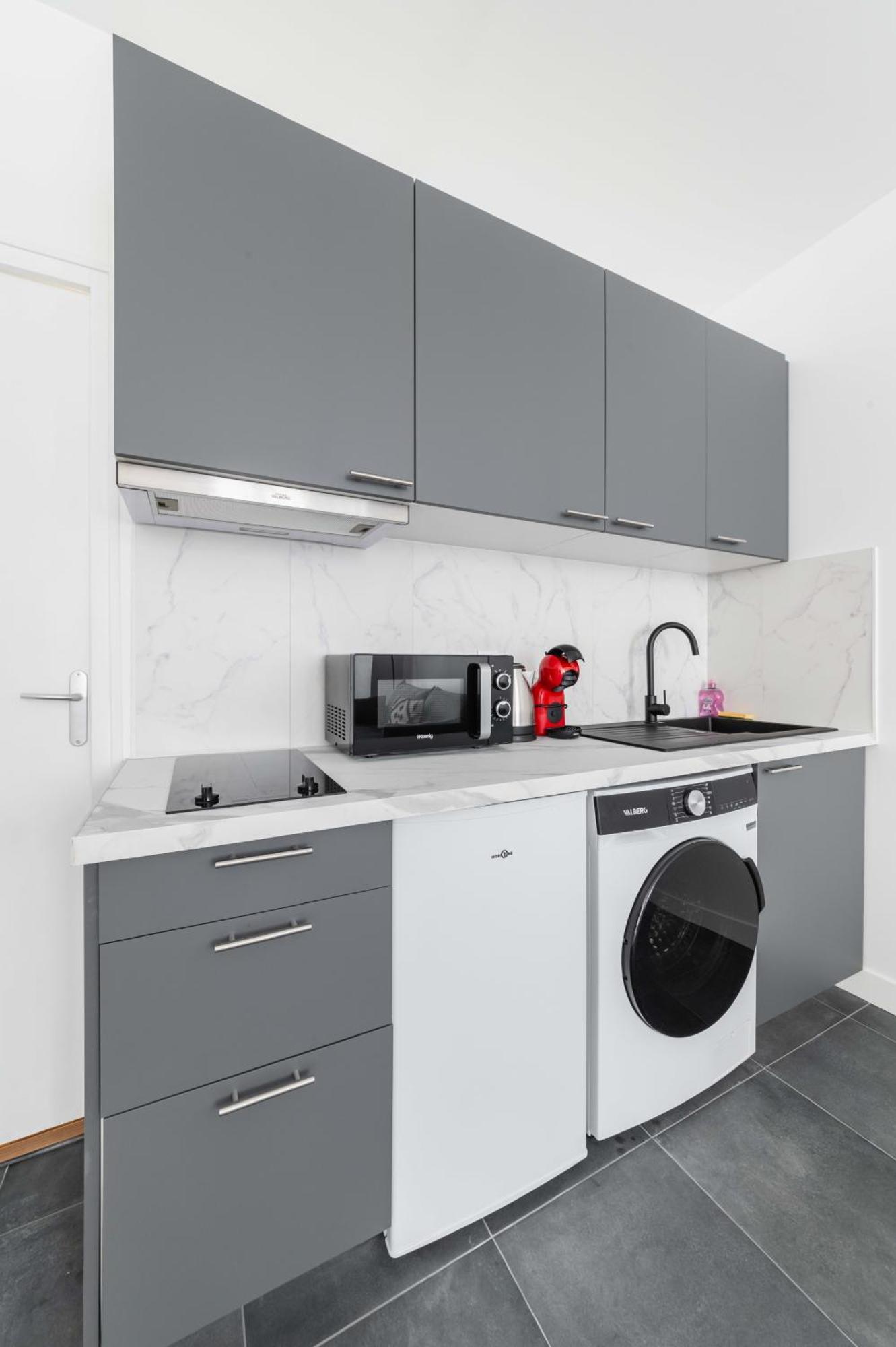 2 Pieces Refait Neuf Metro Jaures - Paris 19 - 4P - Flat-Guest Apartment Luaran gambar