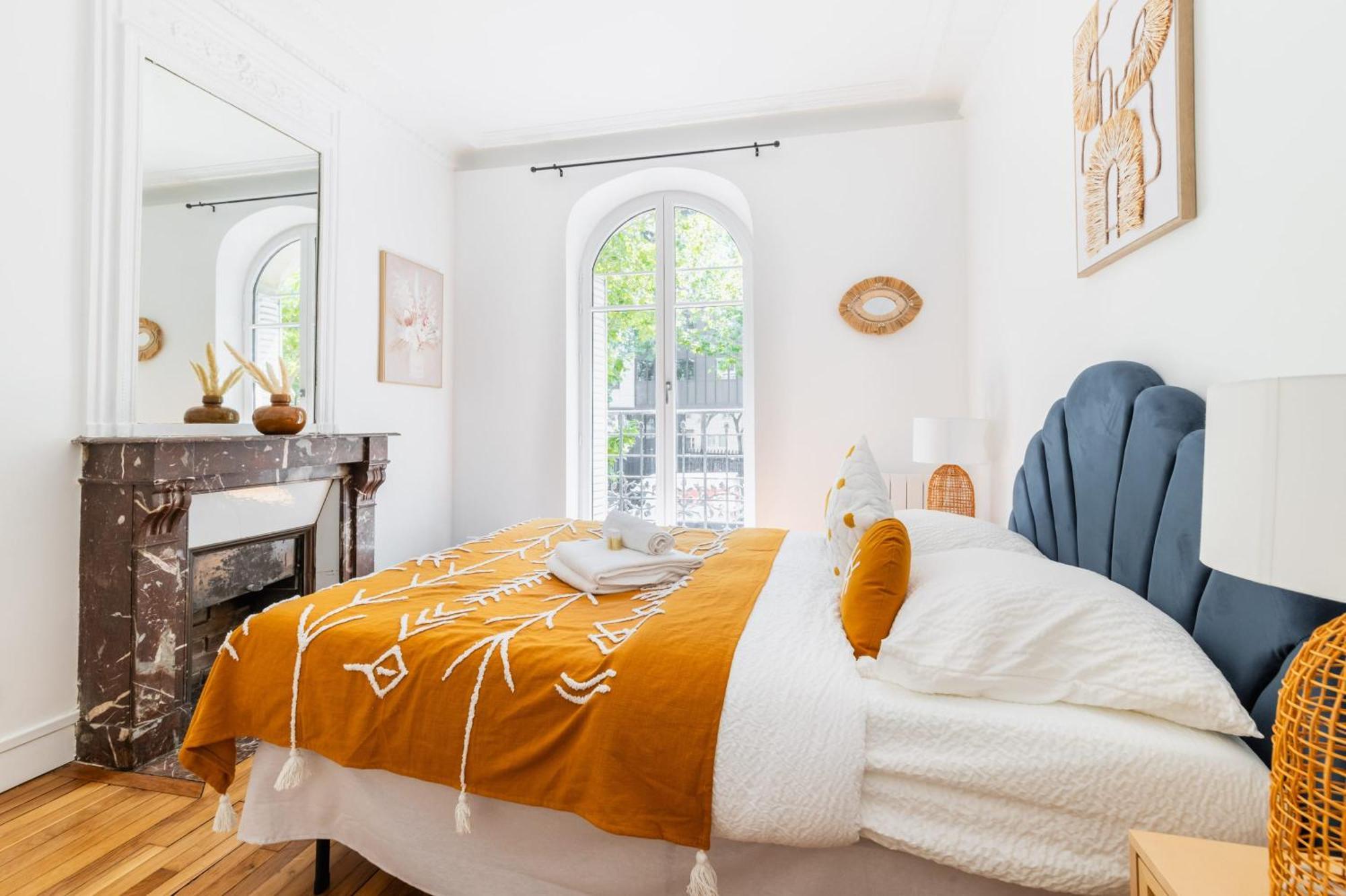 2 Pieces Refait Neuf Metro Jaures - Paris 19 - 4P - Flat-Guest Apartment Luaran gambar